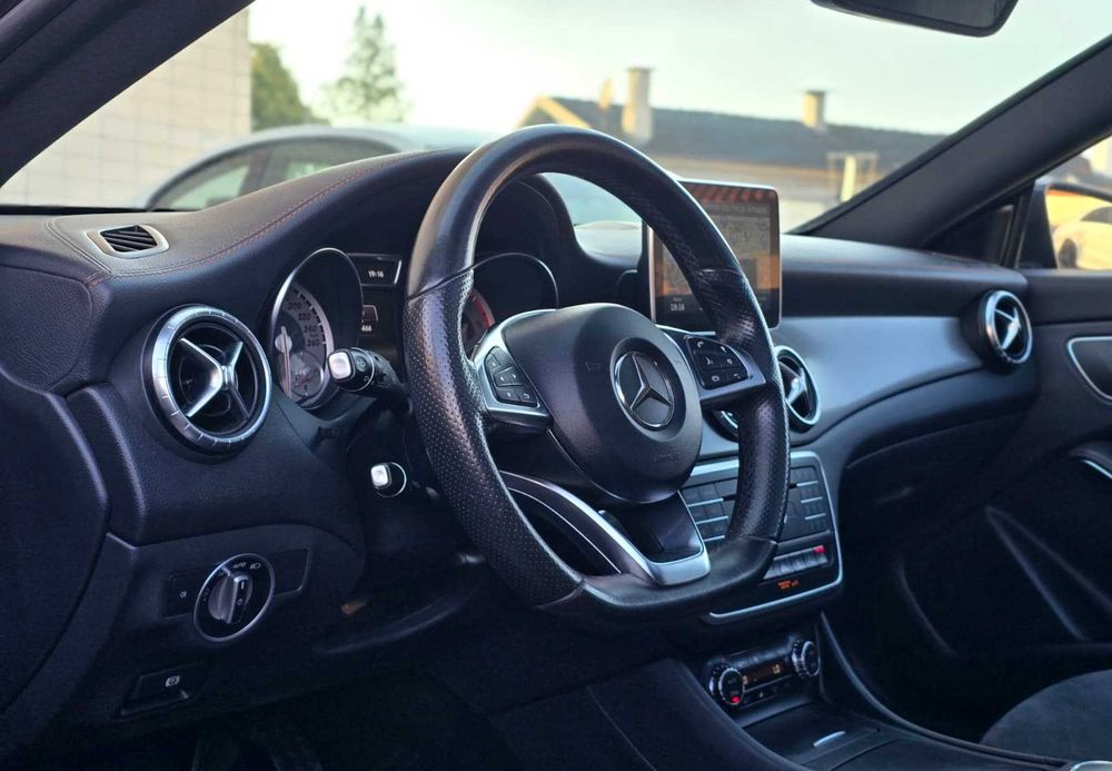 Mercedes Benz CLA 200 Shooting Break 136CV "FULL EXTRAS" "7-GTRONIC"