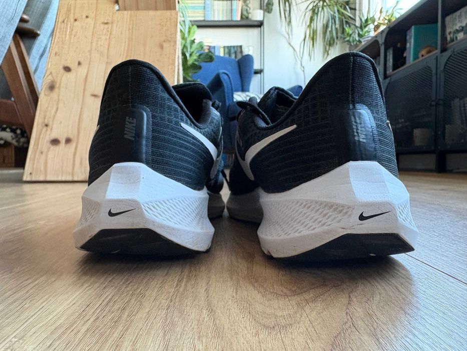 Nike Air Zoom Pegasus 39 – Tam. 42.5 – Usado
