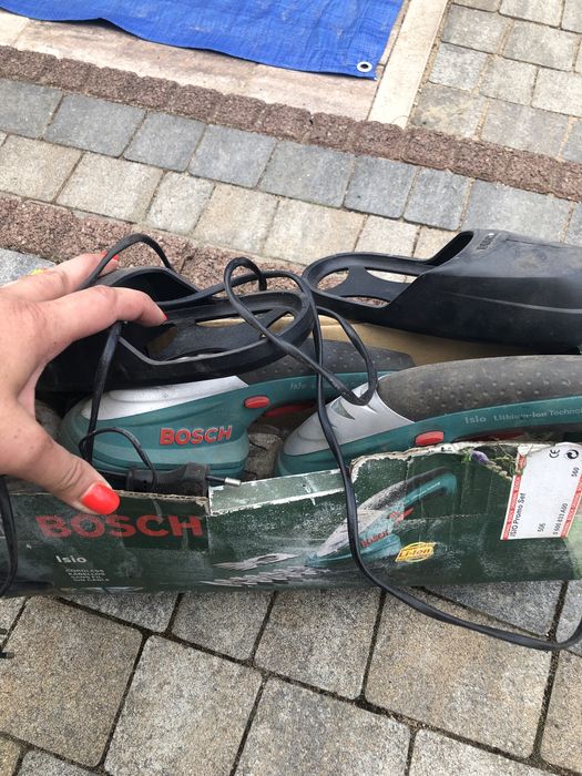 Bosch- nożyce elektryczne do trawy i krzewów
