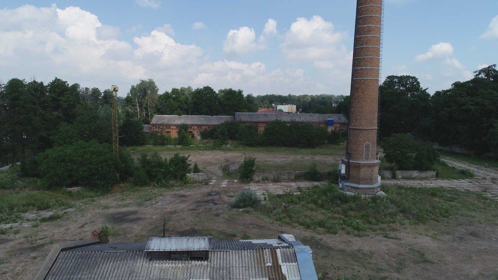 Nieruchomość ! Cukrownia 4 hektary ! Hale, budynki , antena GSM !