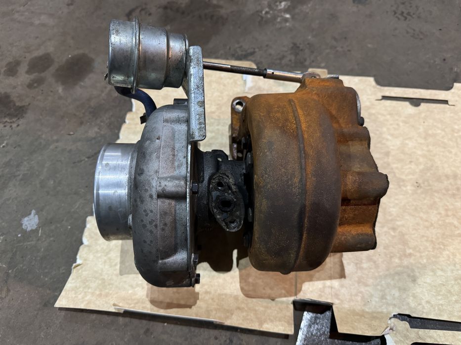 Турбіна Holset HX50W