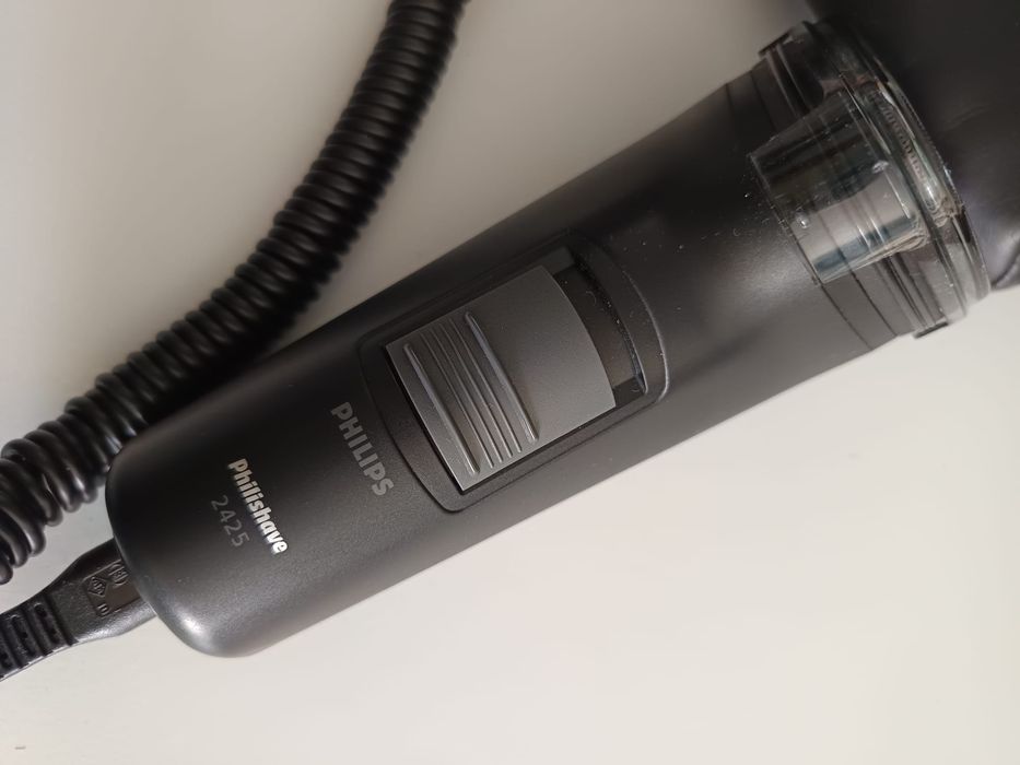 Máquina de barbear- Philishave 2425- philips