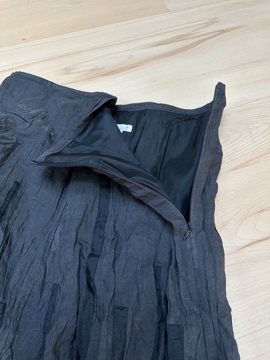 tiffi czarna elegancka długa wizytowa rozszerzana spódnica midi