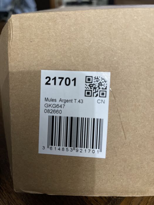 Sylwestrowe buty r 43