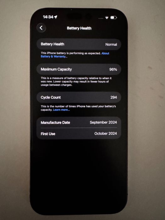 iPhone 16 pro max 256 com capa LV original
