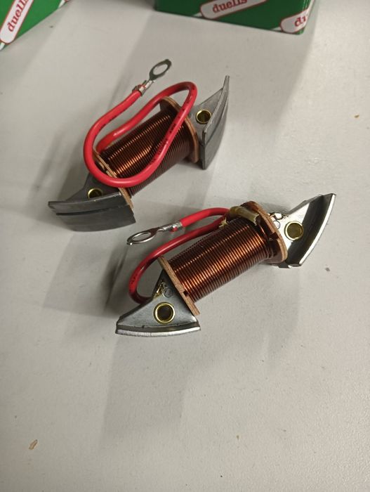 Nowy komplet cewek cewka świetlna WSK Wfm 125 shl