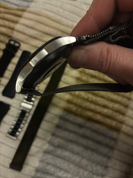 Продам смарт-часи Samsung Watch