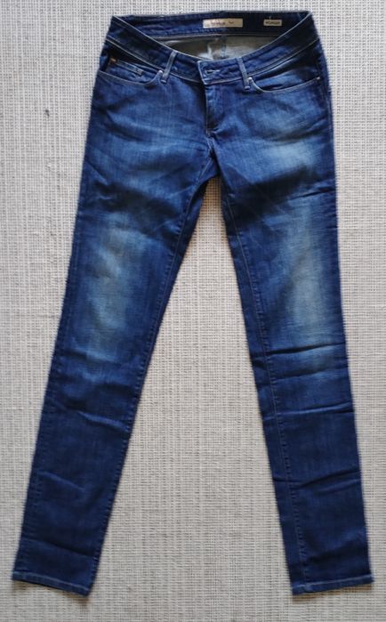 Calças salsa e guess + casaco zara