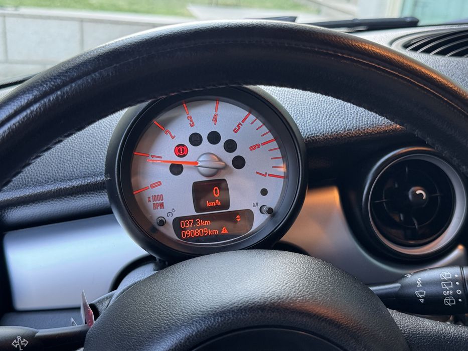 Mini Cooper 1.6 Diesel 90.809 kms