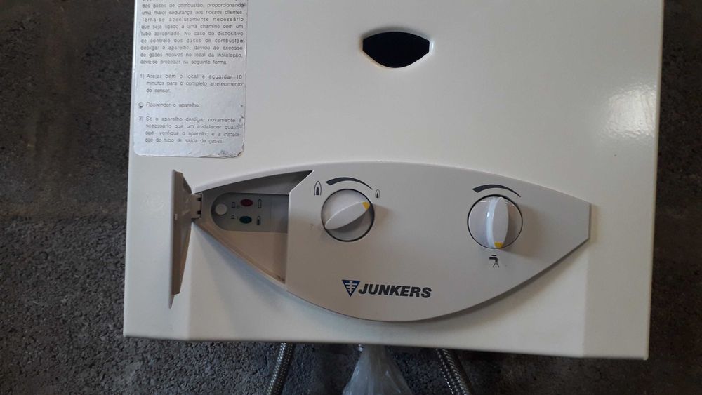 Esquentador Inteligente Junkers 11 Ltºs a pilhas com garantia.