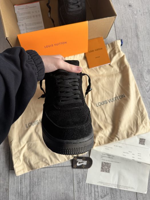 Louis Vuitton x Nike Air Force 1 Low black