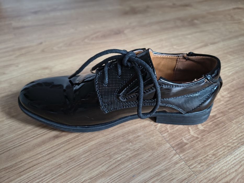 Czarne Buty komunijne