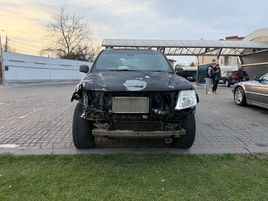 Нісан патфайндер