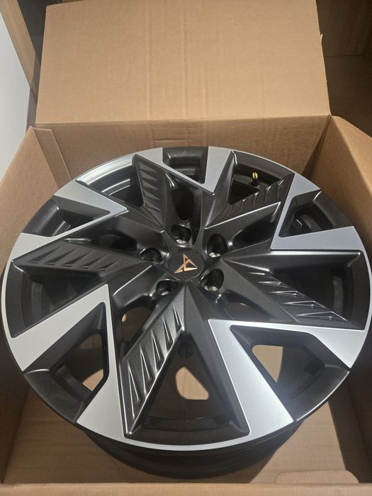 Orginalne felgi Cupra Formentor  19" - nowe