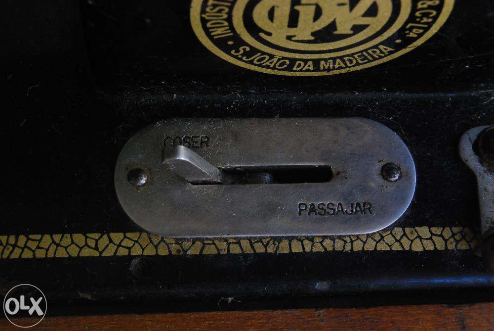 Maquina de costura Oliva
