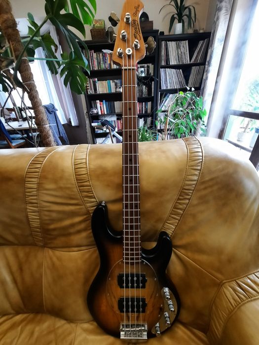 Gitara basowa Sterling by Music man stingray ray34hh natural burst sat