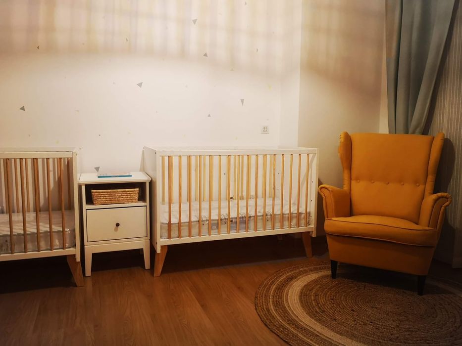 Vendo 2 berços Zippy Zybaby evolutivos + 2 colchões ortopédicos + 2 almofadas anti refluxo novas