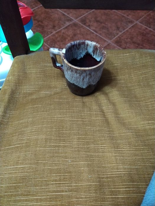 Caneca.           .445943895493847040