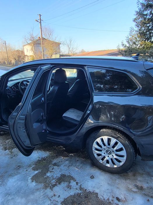 Opel astra j 1.7