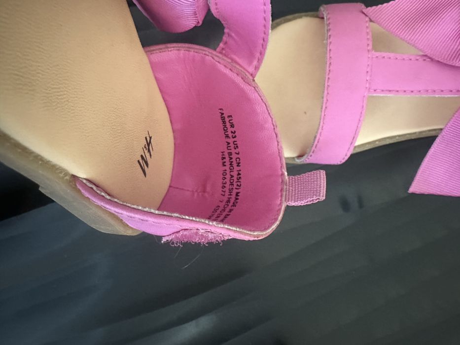 Босоніжк H&M для дівчинки