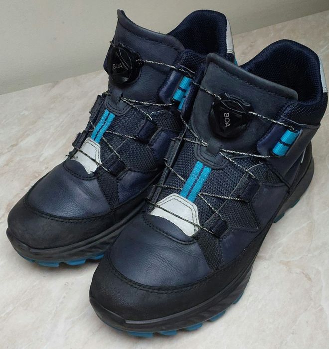 Зимове взуття 36 розмір