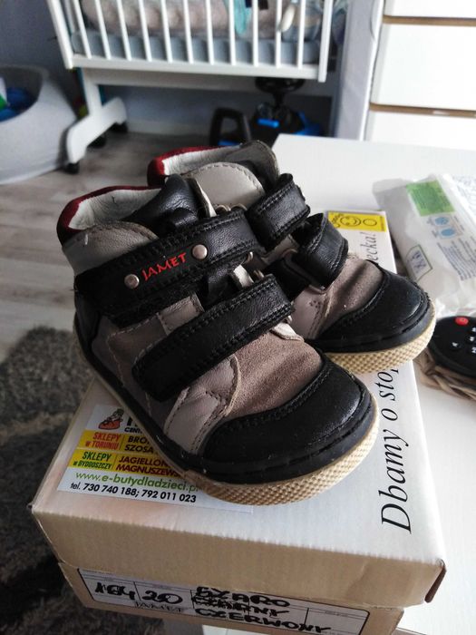 Buty dziecięce, roz. 20, jesienne, Jamet