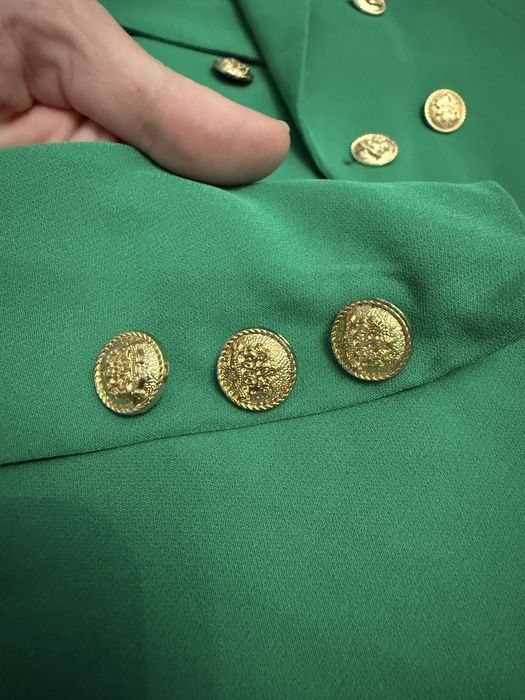 Elegancki zielony żakiet Attentif Paris Nowy