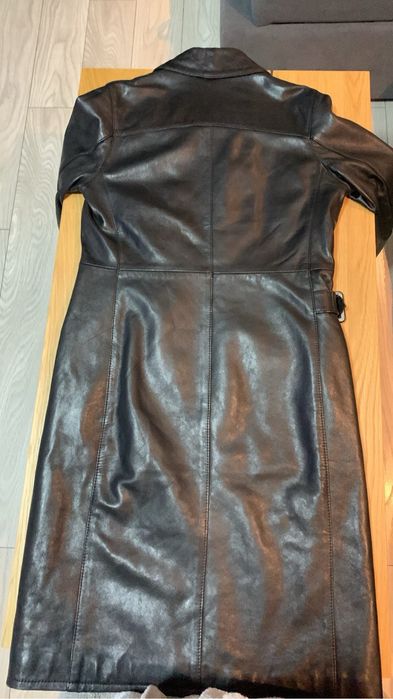 Жіночий шкіряний плащ Paskal