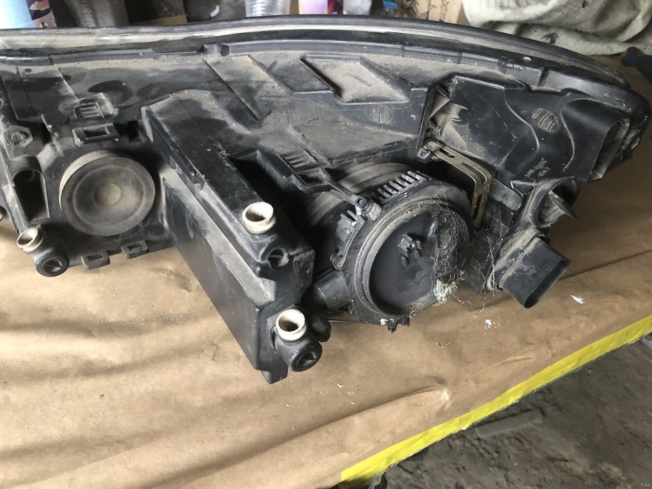 Фара права OCTAVIA А5