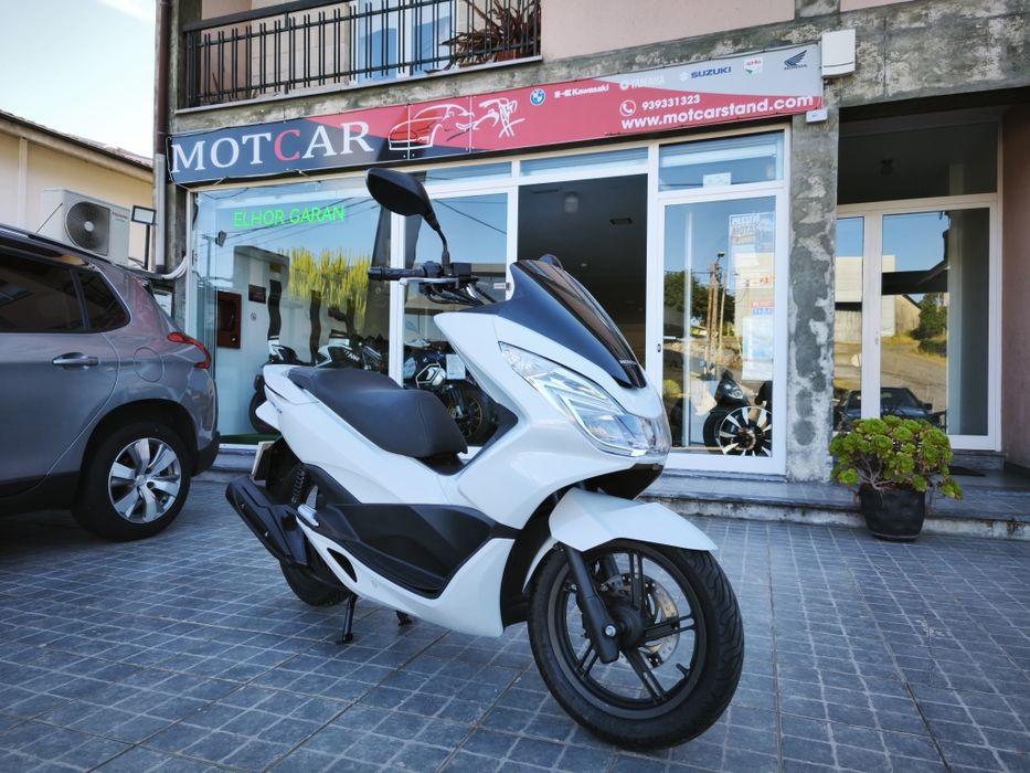 Honda PCX 125 como nova