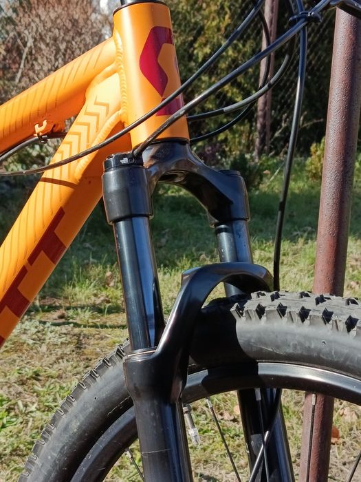 Rower dirt Scott Voltage YZ 10