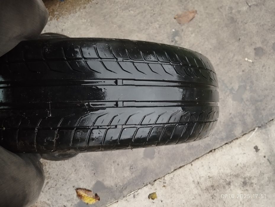 Продаю автошини R15 по парно