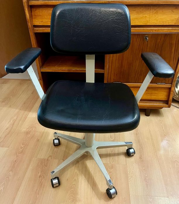 Vintage Cadeira escrirorio industrial em optimo estado