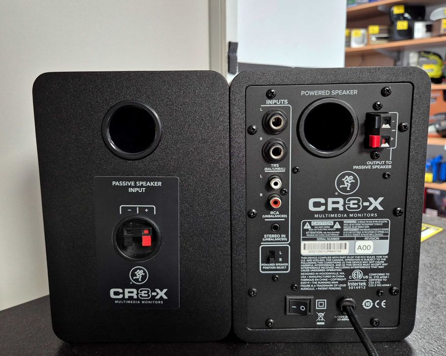 Monitory studyjne MACKIE CR3-X 50W, Komis Jasło Czackiego
