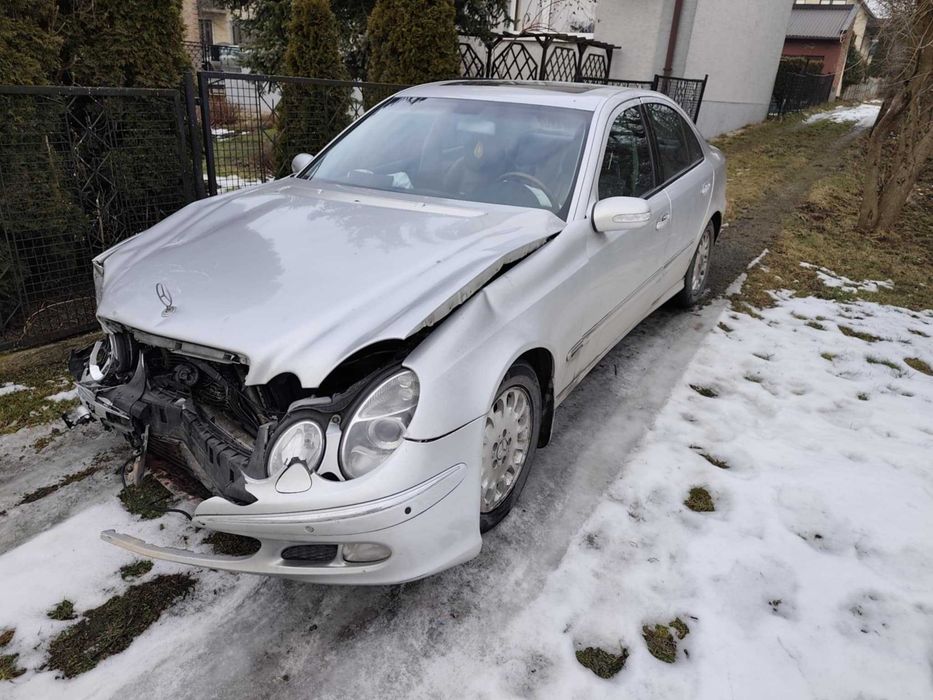 Mercedes W211 3,2 R6 uszkodzony Zawiercie Zuzanka • OLX.pl