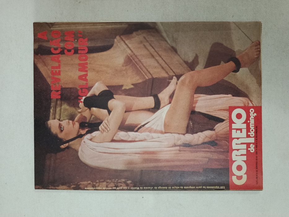 Lote de REVISTAS Colecionáveis ( 5 )
