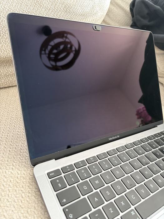 MacBook Air M1 | 16 GB RAM | 256 GB SSD