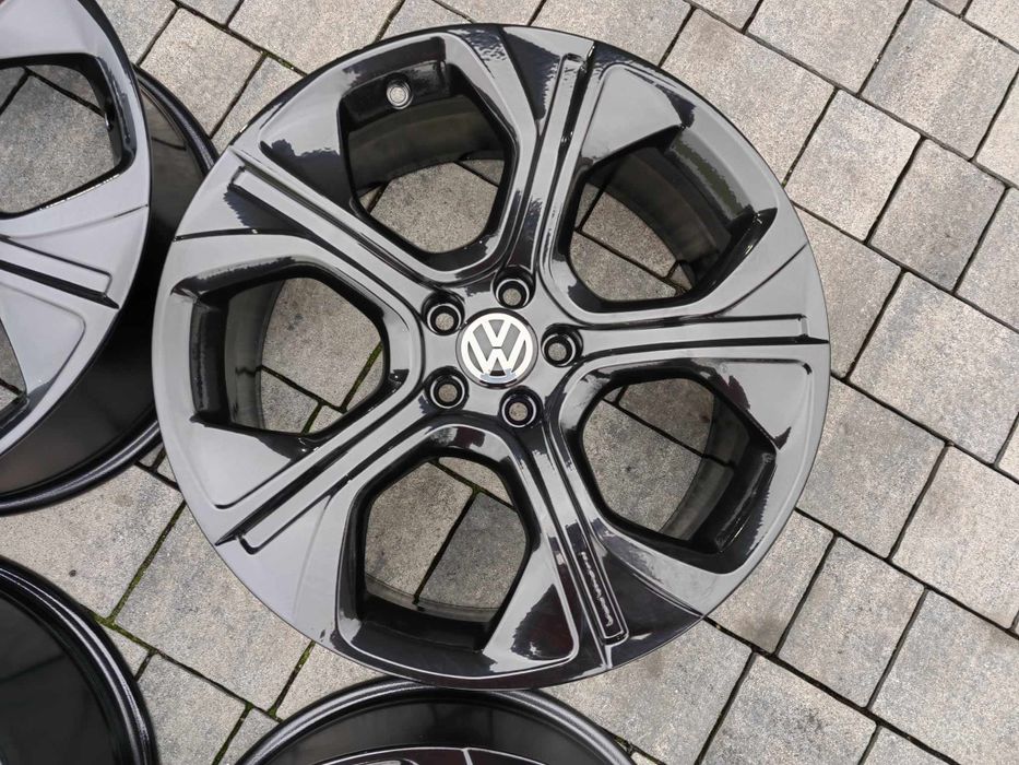 Oryginalne felgi Audi 5x100 R18 Stan jak nowy