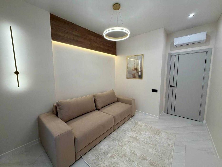 2к ЖК Эллада Аркадия Гефест Торг Дизайнерский ремонт средний этаж