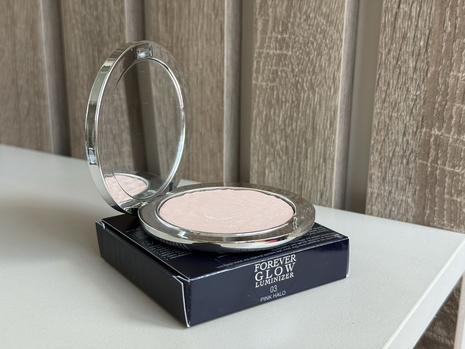 Dior Forever Glow Luminizer оригінал 03 Halo Pink Хайлайтер Діор