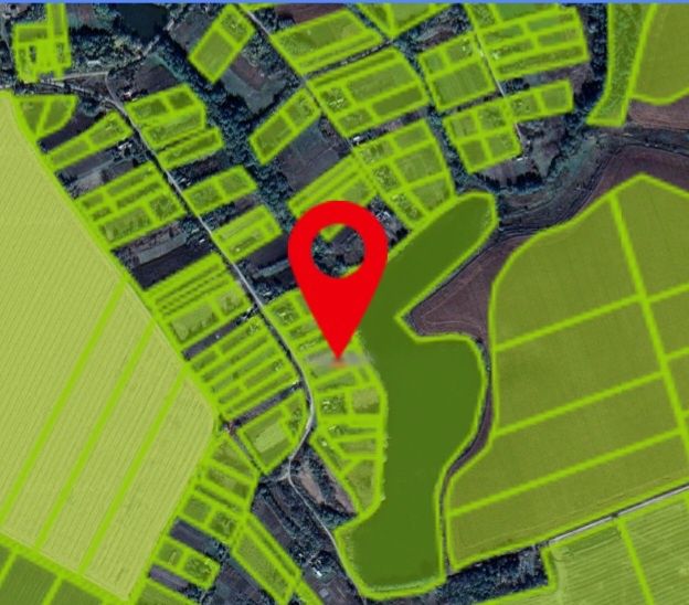 Терміновий продаж землі біля озера 33 с в Петрівці ( за Турбовом)