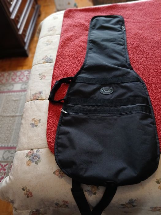 Saco viola marca fender