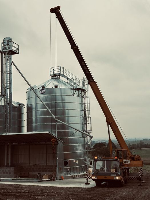 Usługi dźwigowe, wynajem żurawi, Dźwig Niepołomice 25T 35T 50T