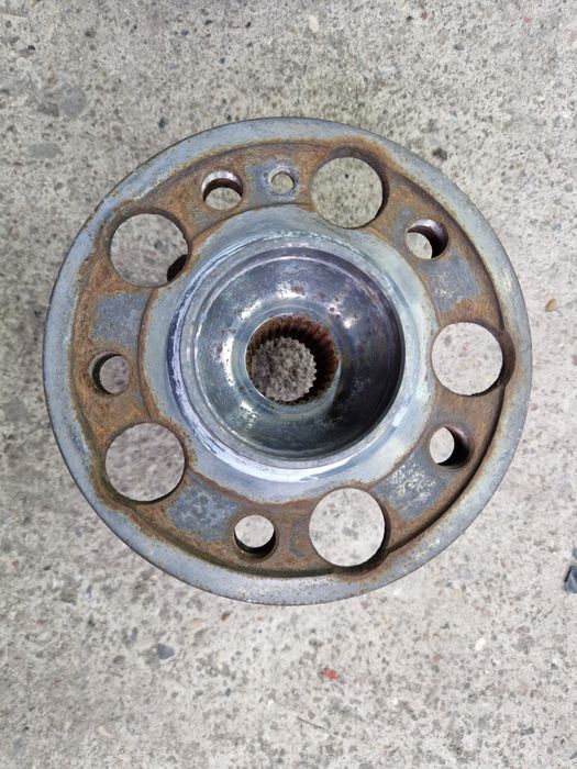 Mercedes S klasa W222 piasta łożysko tyl