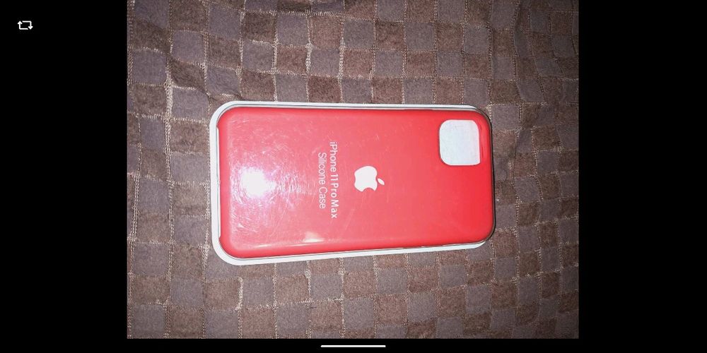 Продам чохла на iphone 11 Pro Max