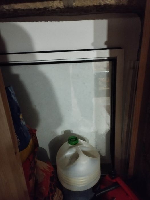 Window 1*1 meter64584322551809121