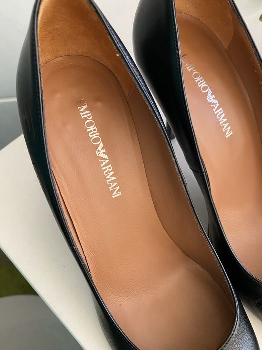 Оригінал  туфлі Emporio Armani 38 (каблук 9 см )