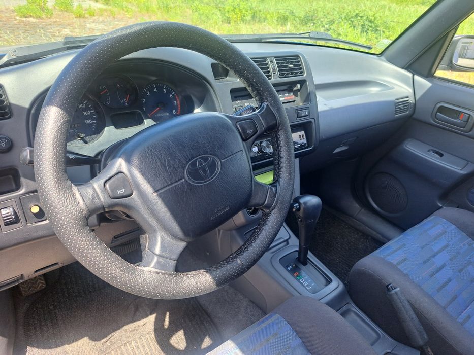 Toyota  rav4  2.0 GPL