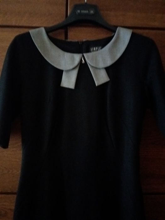 Sukienka marki Simple rozmiar 34