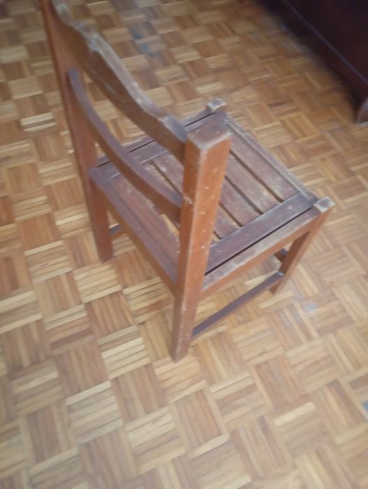 Mesa cozinha em vidro e cadeiras